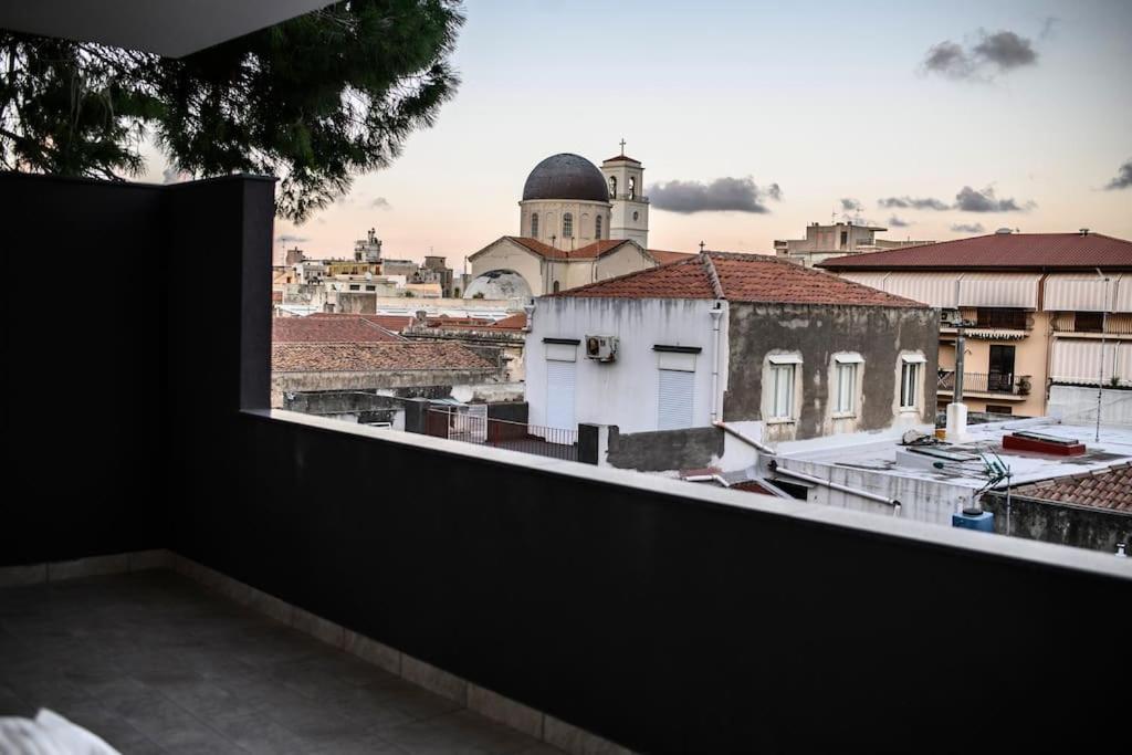 Matilde'S Flat Apartment Milazzo Luaran gambar